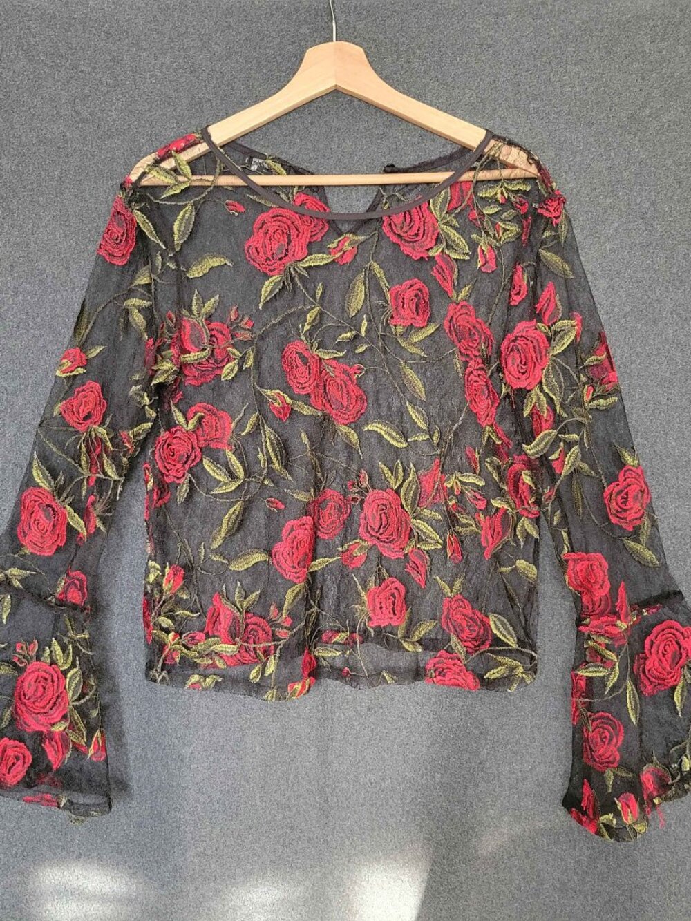 Y2K Lord & Taylor Fairycore Mesh Top Roses Embroidered Bell Sleeve Whimsy M